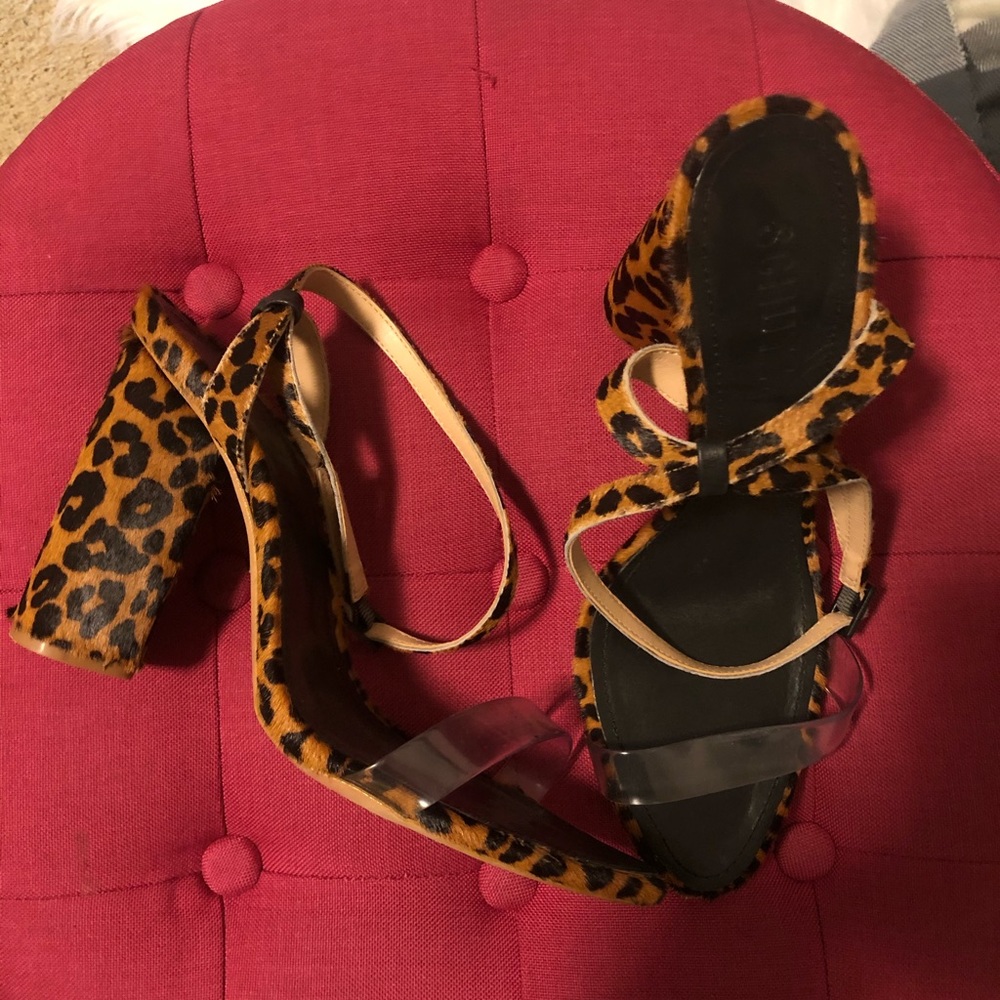 Schultz block heels leopard shoe